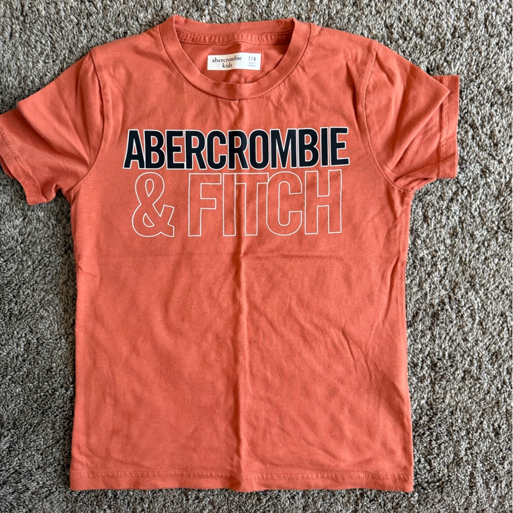 Abercrombie & Fitch Orange Short Sleeve Tee